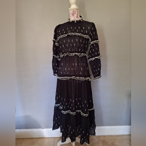 Isabel Etoile Morant Lyukio black cotton scalloped embroidered midi dress M-L